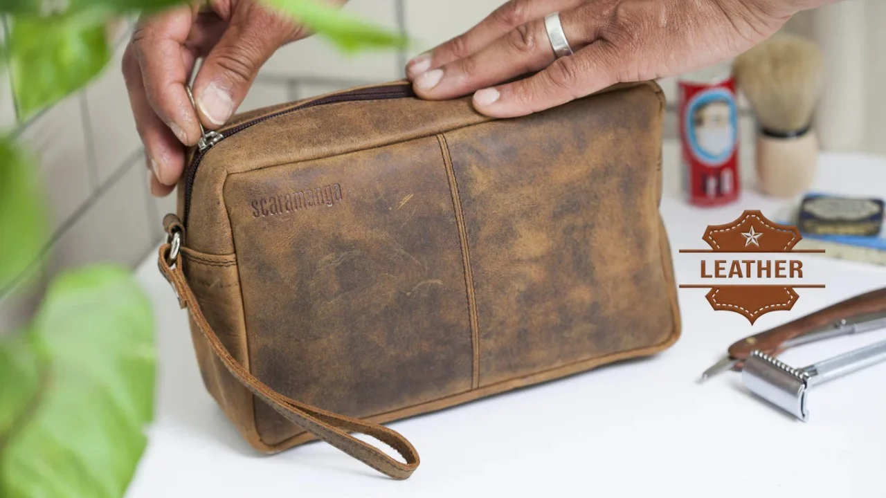Leather wash bag mens