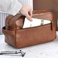 Leather wash bag mens