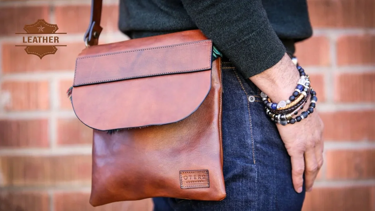 Small leather crossbody bag