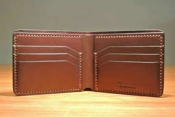 mens bifold leather wallet