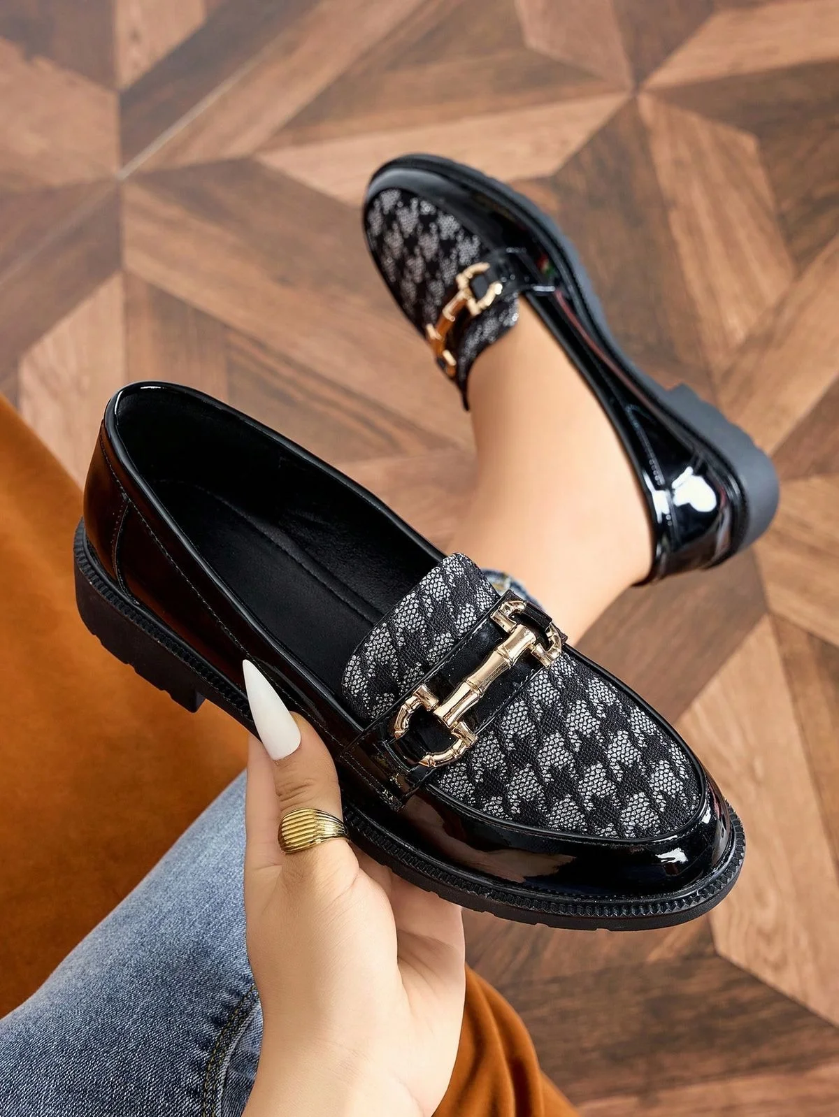 Leather loafers women