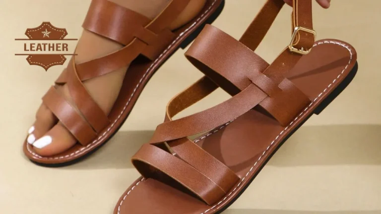 Leather sandals for women